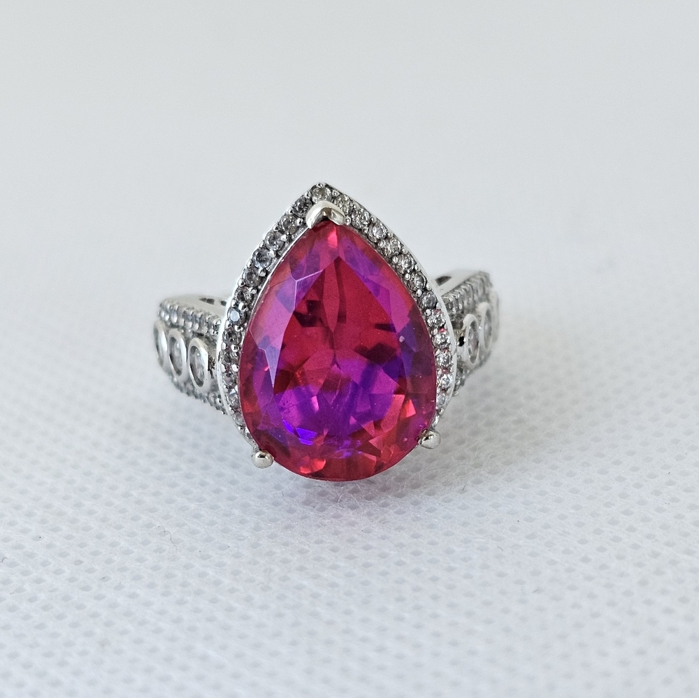 Genuine Volcanic Quartz & White Zircon Ring Sterling Silver Platinum Size 7!